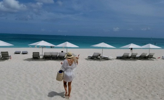 Lindsey at Grace Bay Beach