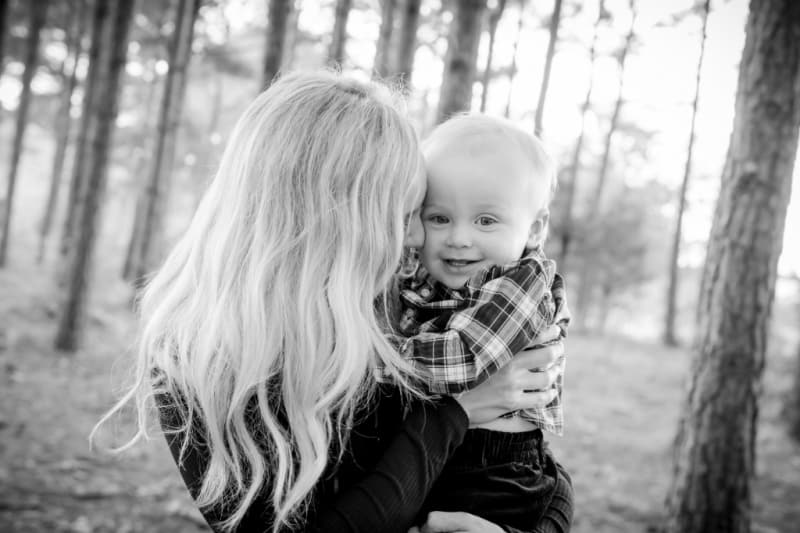 Jacob and Lindsey black and white professional picture